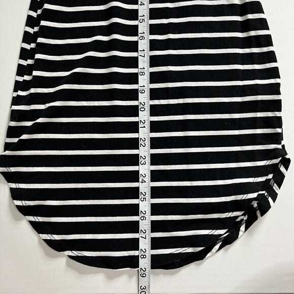 HEART & Hips Striped Dress - Picture 3 of 6